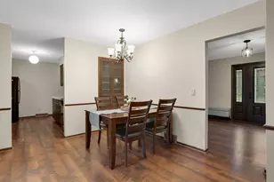 3609 Canterbury Dr, Bloomington, MN 55431 - Photo 7