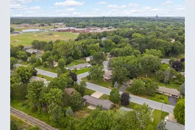 3609 Canterbury Drive, Bloomington, MN 55431 - Photo 23