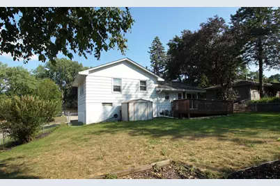 3701 Flag Avenue N, New Hope, MN 55427 - Photo 3