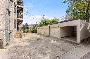 2719 Humboldt Ave S, Minneapolis, MN 55408 - Photo 27