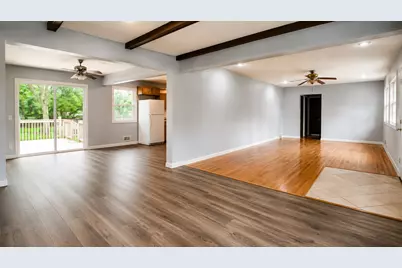 5901 Ewing Avenue N, Brooklyn Center, MN 55429 - Photo 5