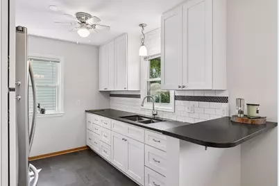 2908 Hampshire Avenue S, Saint Louis Park, MN 55426 - Photo 5
