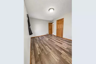 11219 Bittersweet Street NW, Coon Rapids, MN 55433 - Photo 17