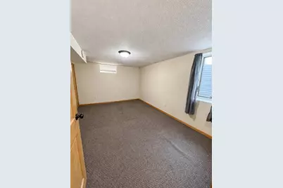 11219 Bittersweet Street NW, Coon Rapids, MN 55433 - Photo 21