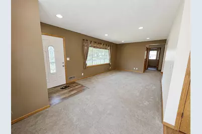 11219 Bittersweet Street NW, Coon Rapids, MN 55433 - Photo 7