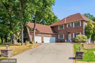 17816 93rd Pl N, Maple Grove, MN 55311 - Photo 1