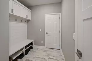 6368 Apple Ct, Inver Grove Heights, MN 55077 - Photo 11