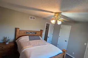902 Nancy Ct SW, Eyota, MN 55934 - Photo 5