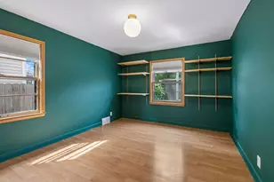 2011 Vincent Ave N, Minneapolis, MN 55411 - Photo 19