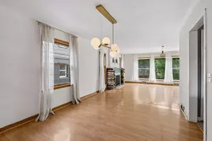 2011 Vincent Ave N, Minneapolis, MN 55411 - Photo 11