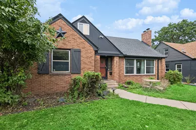 2011 Vincent Avenue N, Minneapolis, MN 55411 - Photo 37