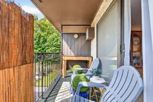 205 Barry Ave S, Wayzata, MN 55391 - Photo 23