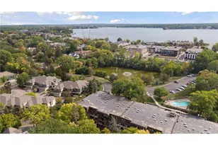 205 Barry Ave S, Wayzata, MN 55391 - Photo 17