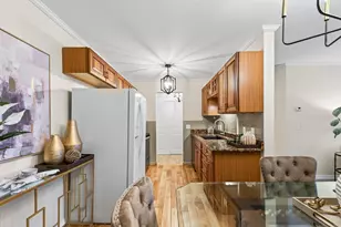 205 Barry Ave S, Wayzata, MN 55391 - Photo 7
