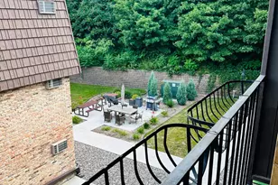 205 Barry Ave S, Wayzata, MN 55391 - Photo 9