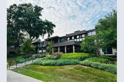 205 Barry Avenue S #306, Wayzata, MN 55391 - Photo 7