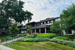 205 Barry Ave S, Wayzata, MN 55391 - Photo 7