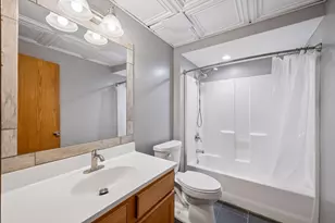 7611 Kiowa Ave, Chanhassen, MN 55317 - Photo 25