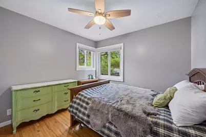 7611 Kiowa Avenue, Chanhassen, MN 55317 - Photo 15