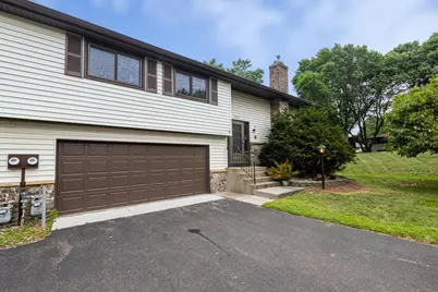 6570 Upper 35th Street N, Oakdale, MN 55128 - Photo 1