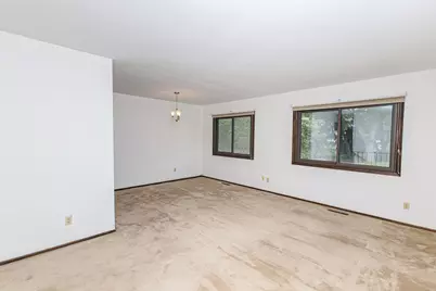 6570 Upper 35th Street N, Oakdale, MN 55128 - Photo 15