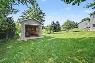 1374 Waters Way, Watertown, MN 55388 - Photo 21