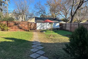 4050 Regent Ave N, Robbinsdale, MN 55422 - Photo 3