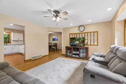 1076 Cottonwood Drive, Hudson, WI 54016 - Photo 7