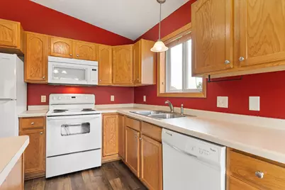 703 25th Avenue NW, Austin, MN 55912 - Photo 47