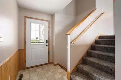 703 25th Avenue NW, Austin, MN 55912 - Photo 9