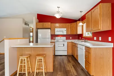 703 25th Avenue NW, Austin, MN 55912 - Photo 11