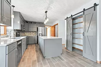 2610 Hydram Avenue N, Oakdale, MN 55128 - Photo 3