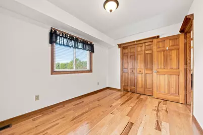 2610 Hydram Avenue N, Oakdale, MN 55128 - Photo 25
