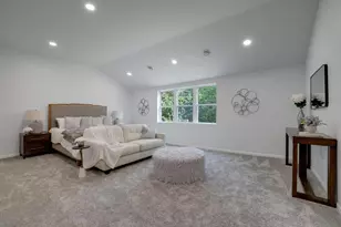 5111 Colonial Dr, Golden Valley, MN 55416 - Photo 13