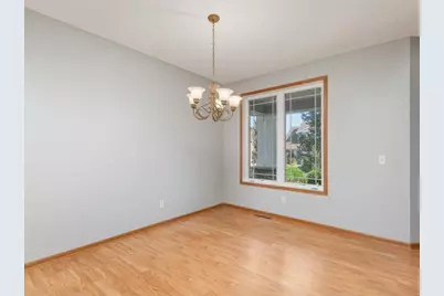 1511 Pembroke Pass, Chanhassen, MN 55317 - Photo 11