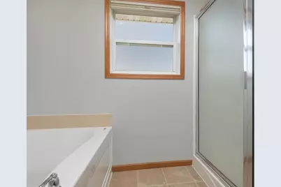 1511 Pembroke Pass, Chanhassen, MN 55317 - Photo 23