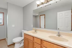 1511 Pembroke Pass, Chanhassen, MN 55317 - Photo 21