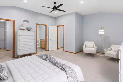 1511 Pembroke Pass, Chanhassen, MN 55317 - Photo 33