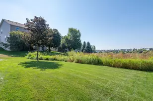 1511 Pembroke Pass, Chanhassen, MN 55317 - Photo 51