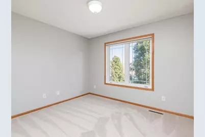 1511 Pembroke Pass, Chanhassen, MN 55317 - Photo 41