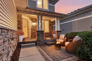 1511 Pembroke Pass, Chanhassen, MN 55317 - Photo 1