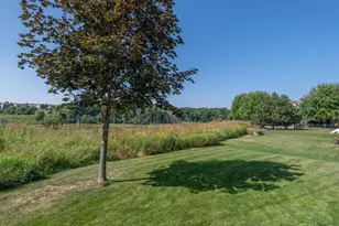 1511 Pembroke Pass, Chanhassen, MN 55317 - Photo 41