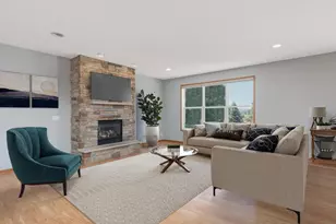1511 Pembroke Pass, Chanhassen, MN 55317 - Photo 9