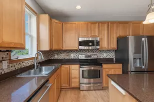 1511 Pembroke Pass, Chanhassen, MN 55317 - Photo 9