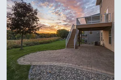 1511 Pembroke Pass, Chanhassen, MN 55317 - Photo 47