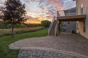 1511 Pembroke Pass, Chanhassen, MN 55317 - Photo 47