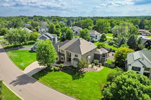6102 Creek Ridge Ct, Minnetonka, MN 55345 - Photo 7