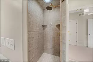 6102 Creek Ridge Ct, Minnetonka, MN 55345 - Photo 57