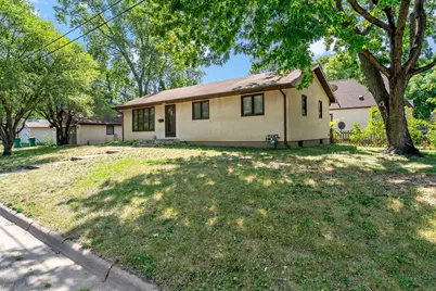 5456 Girard Avenue N, Brooklyn Center, MN 55430 - Photo 33