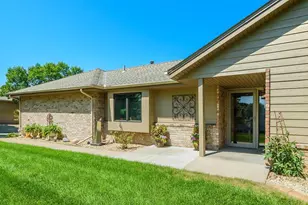 14346 Embassy Way, Apple Valley, MN 55124 - Photo 47